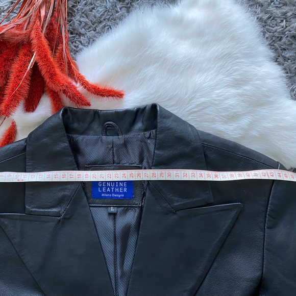 Vintage Fioranti Black Genuine Leather Blazer - Picture 9 of 9